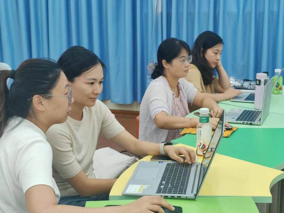 2194c5b8eadccd6e11030641e3311a77 2194c5b8eadccd6e11030641e3311a77