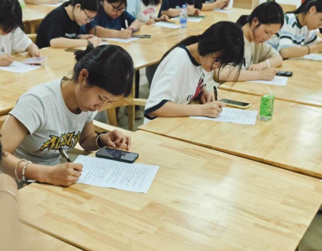 图示, 示意图

中度可信度描述已自动生成:ver1